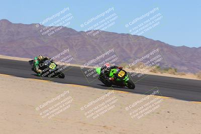 media/Oct-30-2022-CVMA (Sun) [[fb421c3cec]]/Race 11 Amateur Supersport Open/